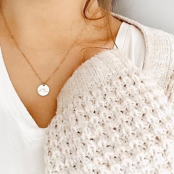 “Ride the Wave” Hippie Summer Cute Charm Necklace - Picture 5 of 8